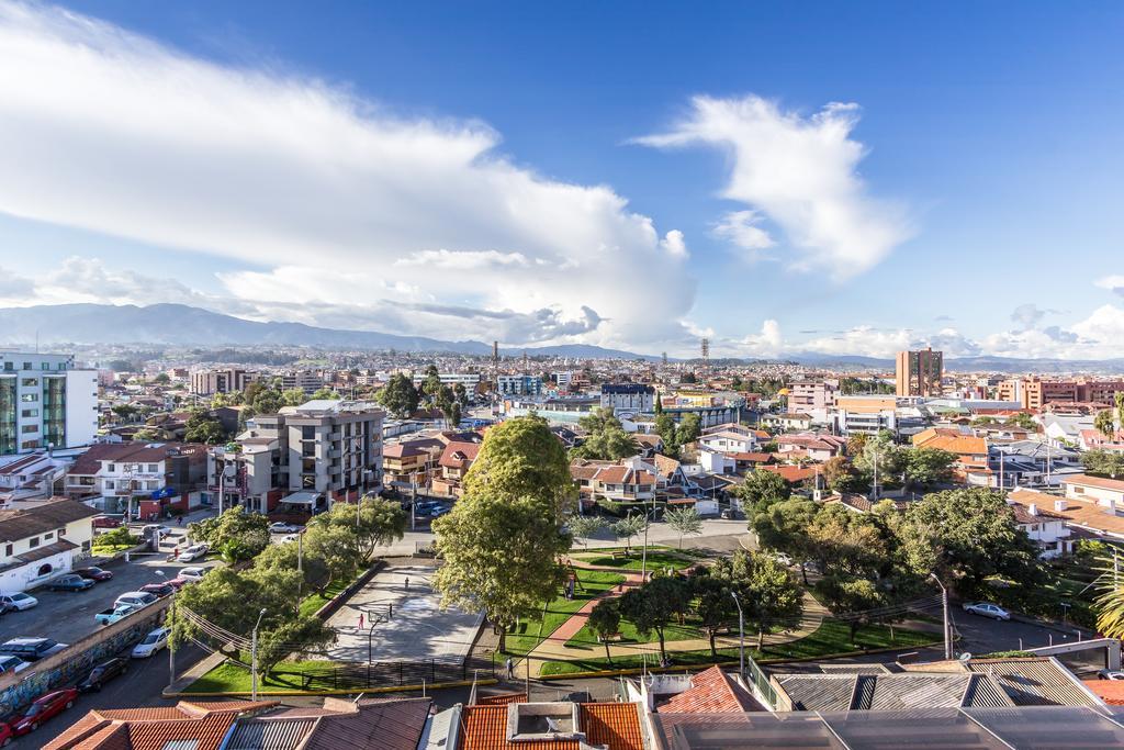 Aparthotel Gaviota &